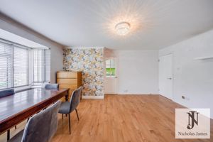 Photo 16- click for photo gallery